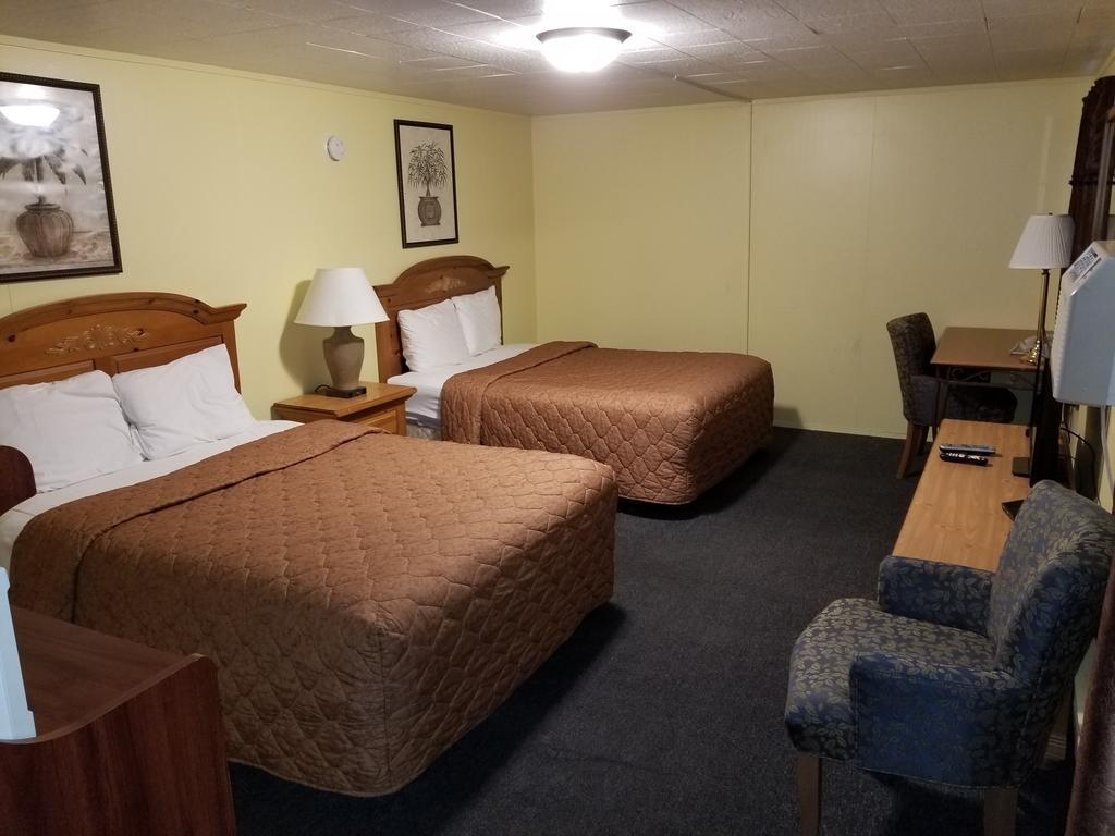 Rodeway Inn Ла-Кросс Экстерьер фото